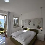 Villa With Panoramic Views For 6 Oggebbio