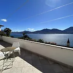 With Panoramic Views For 6 Oggebbio