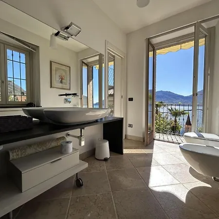 Villa With Panoramic Views For 6 Oggebbio