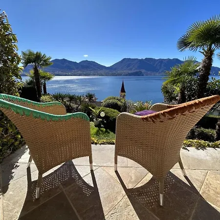 With Panoramic Views For 6 Villa